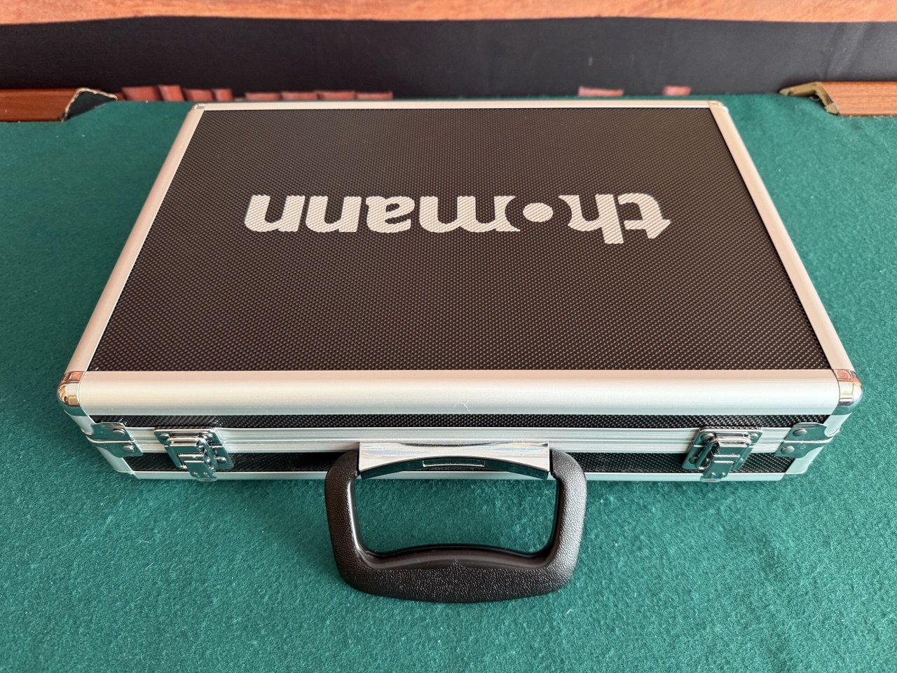 Deluxe hard case